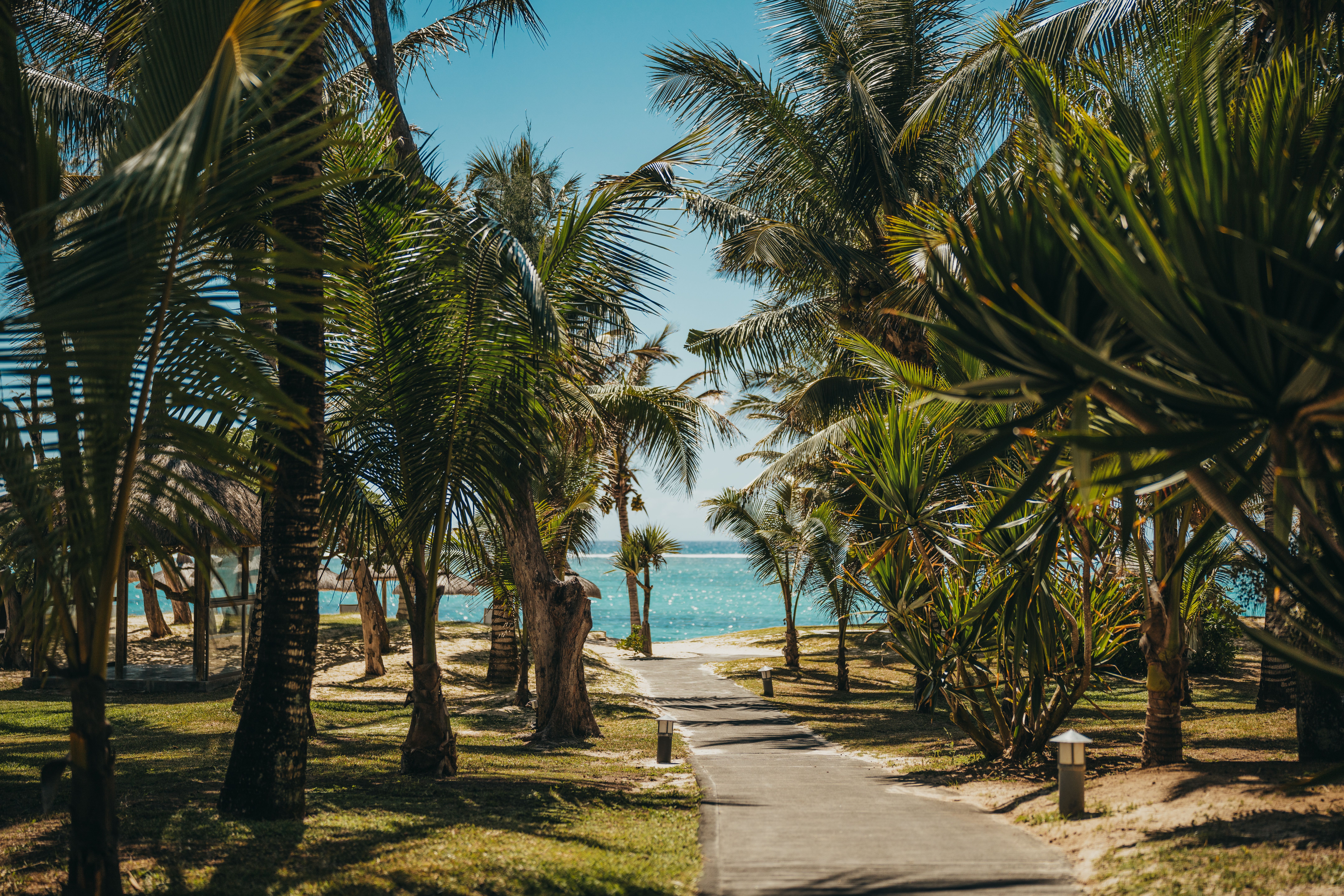 Crystal Beach Resort gangsti til stranden