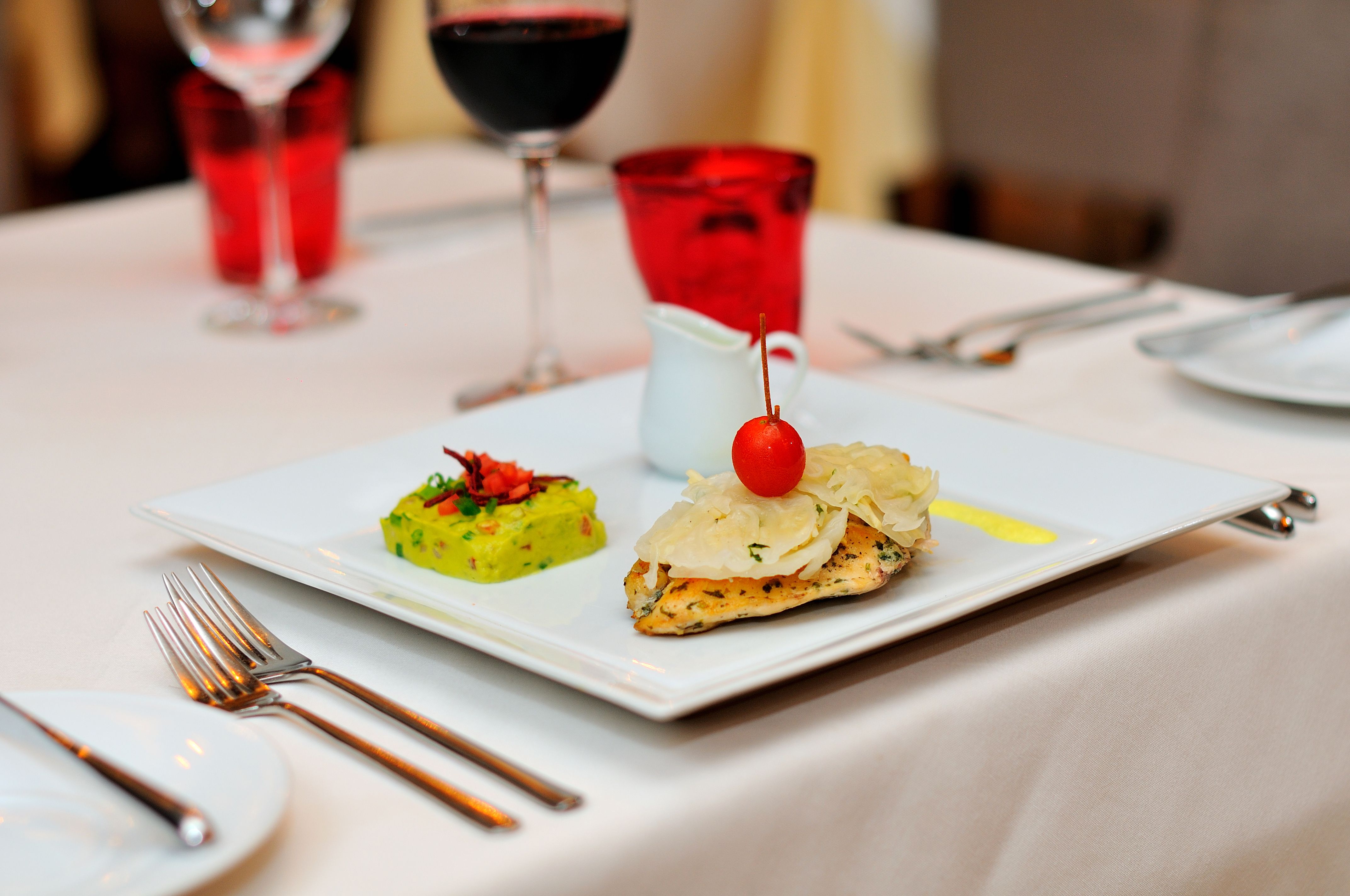 Le Cardinal Exclusive Resort menu