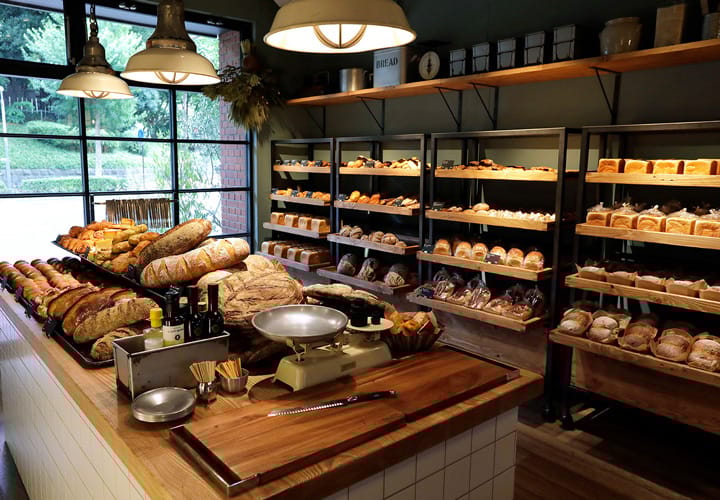 THE KNOT TOKYO Shinjuku, Bageri