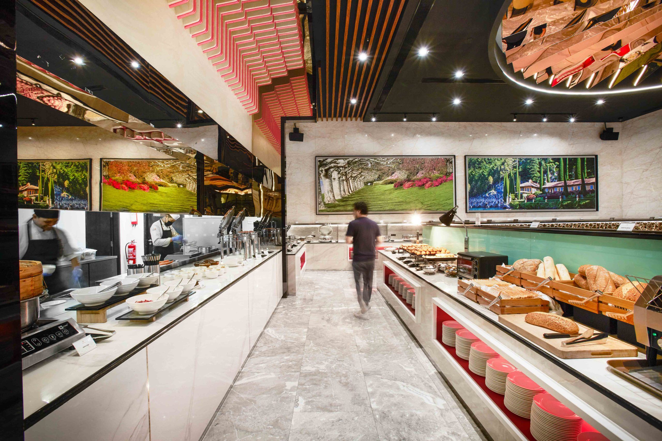 THE FACE Suites Hotel, Kuala Lumpur, buffet