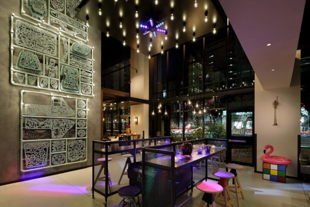 Moxy Osaka Umeda, bar