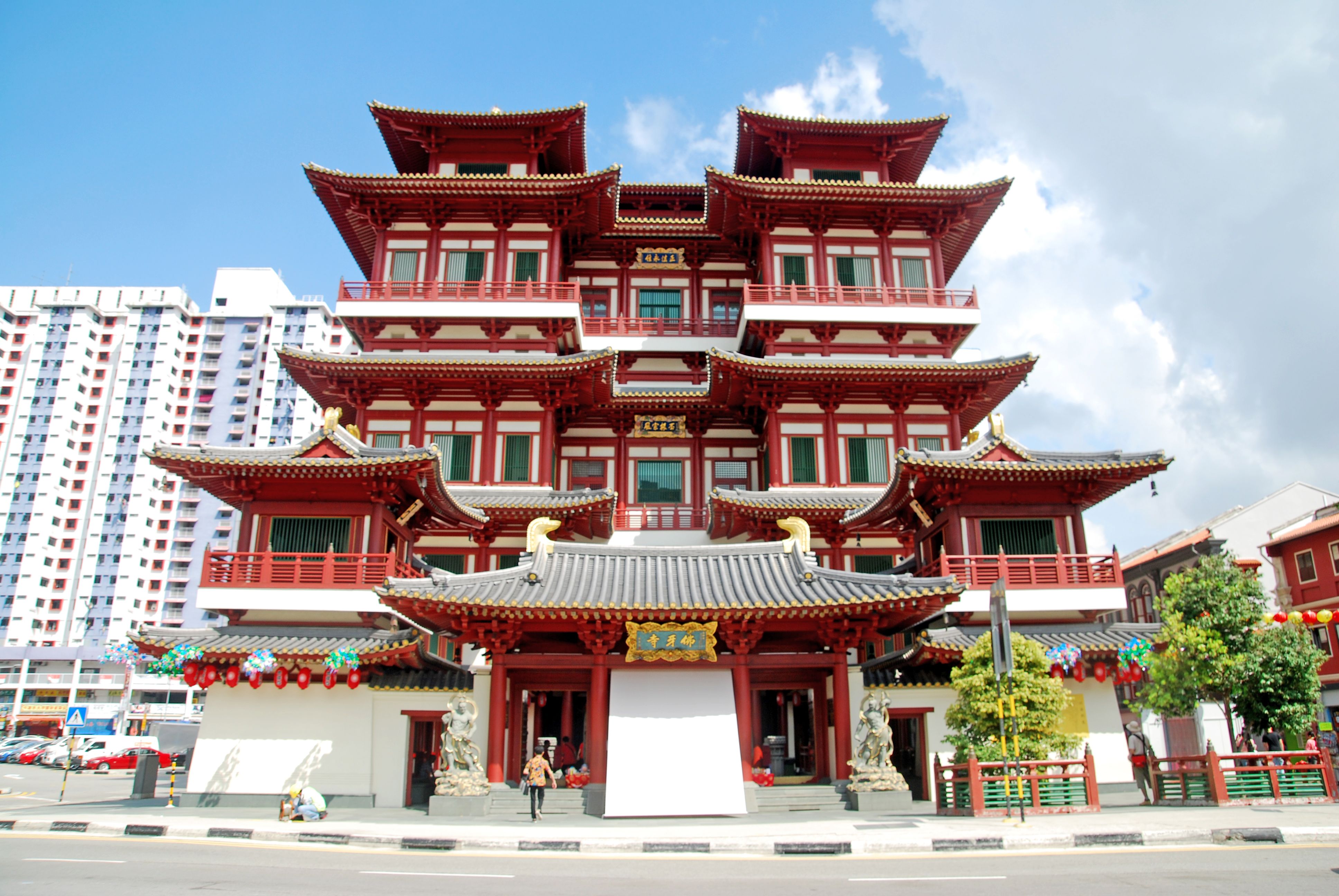 Buddha Tooth Relic Temple