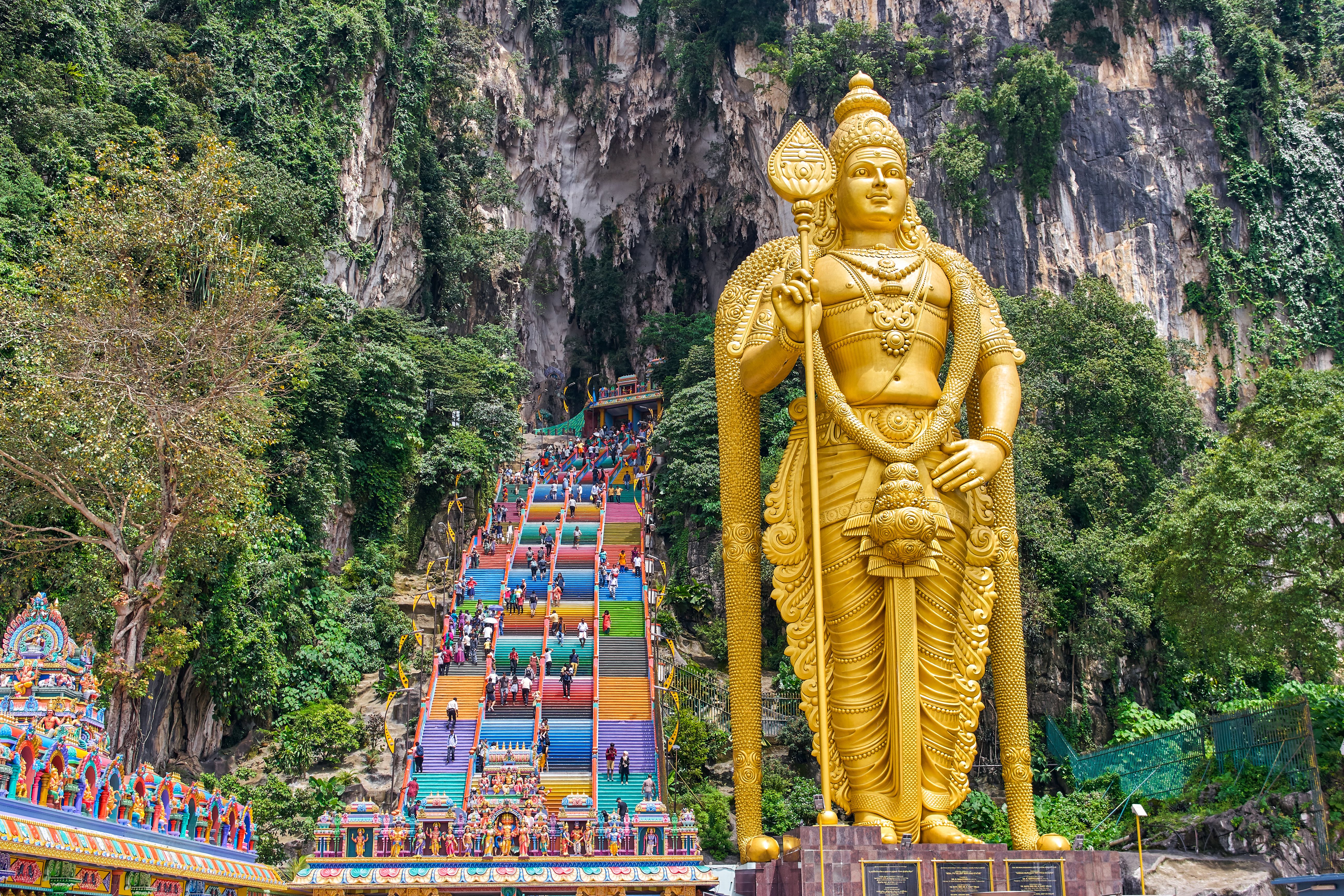 Lord Murugan statue ved Batu Caves.
