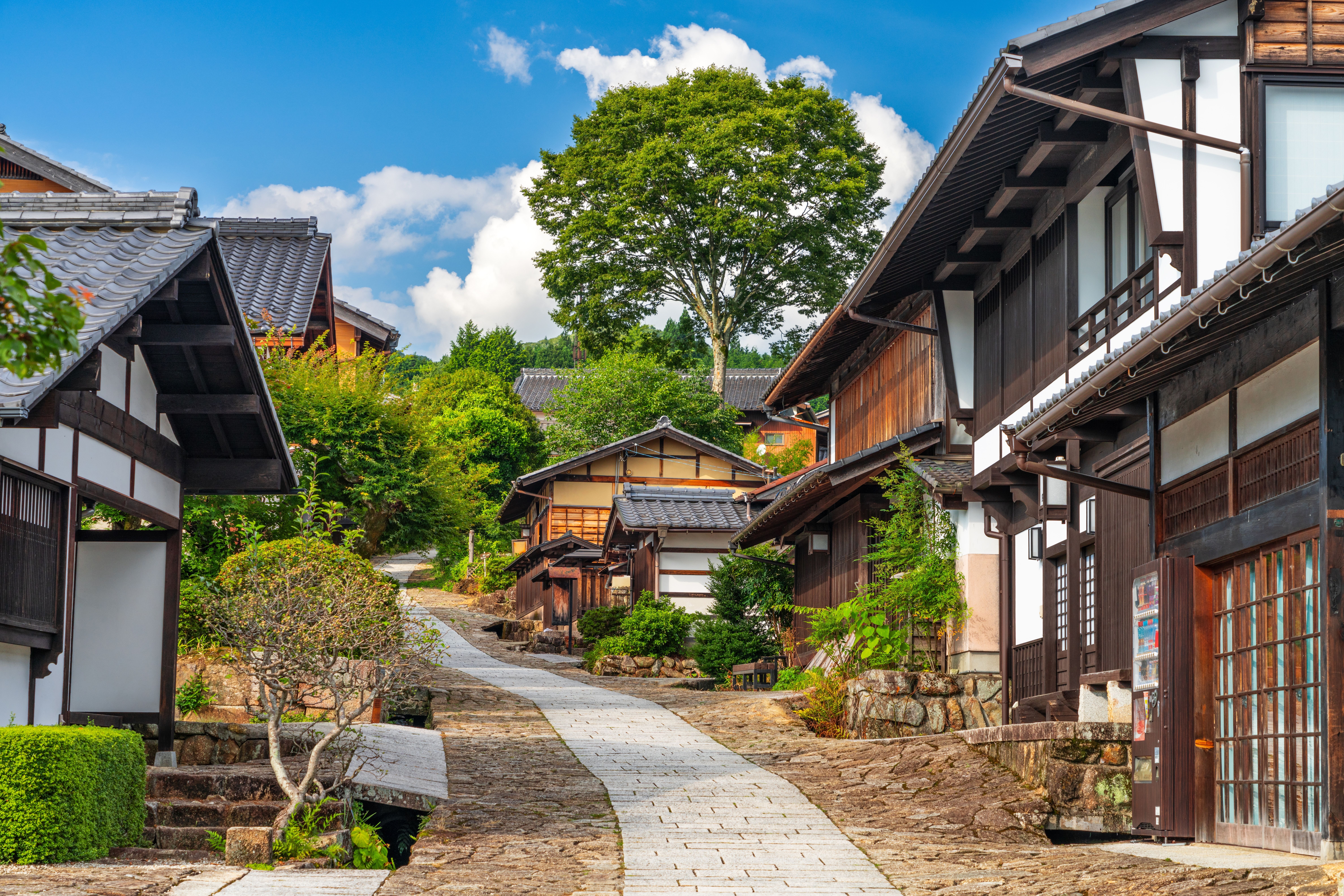 Magome i Japan langs den historiske Nakasendo Trail en eftermiddag.