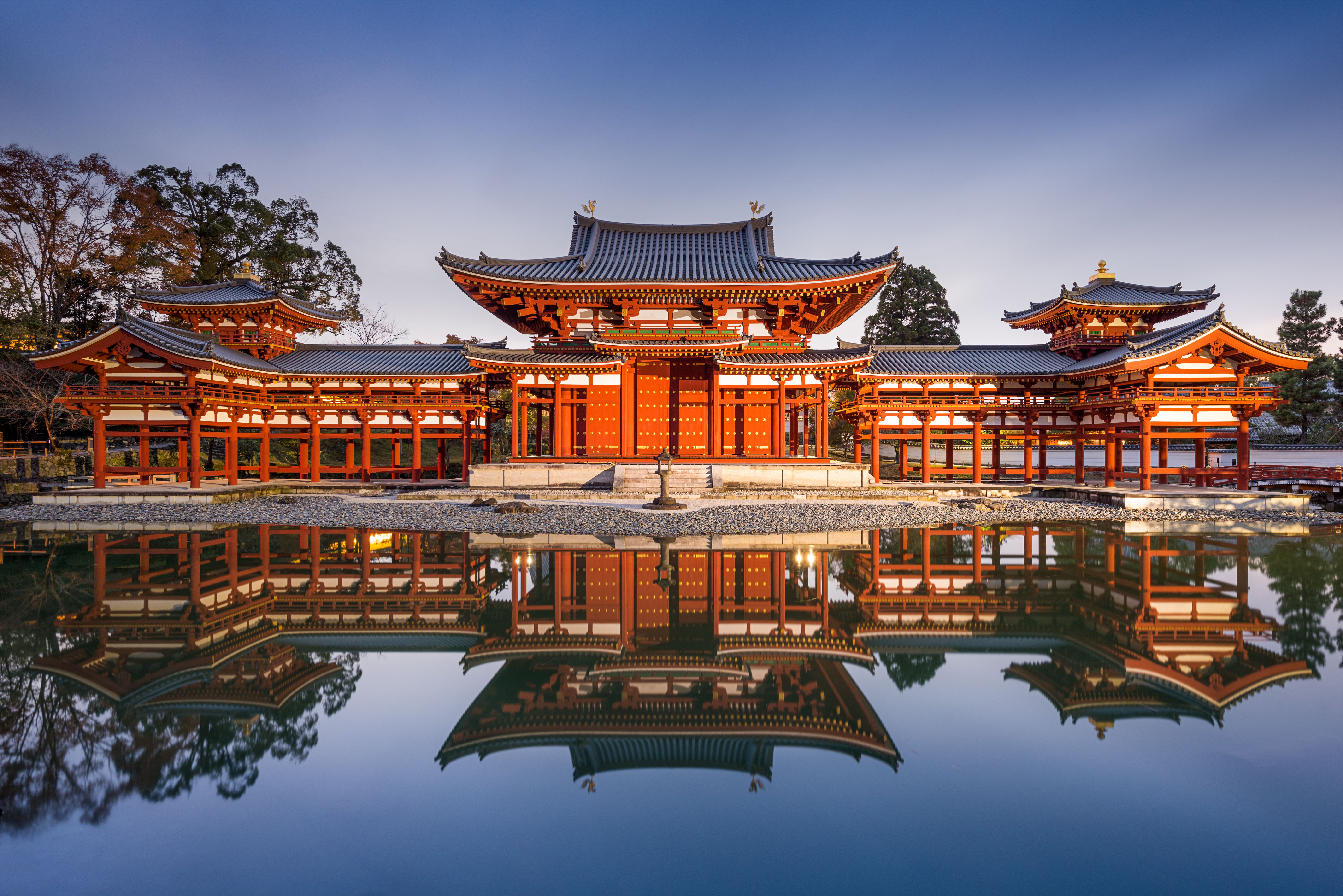Byodo-in Temple’s Phoenix Hall i Uji, Kyoto, Japan.