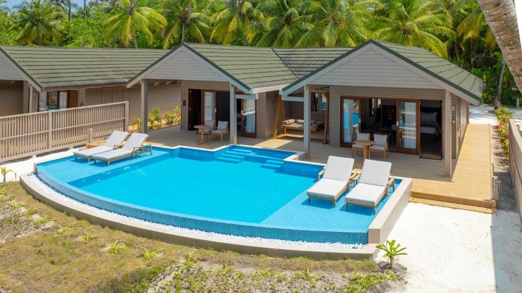 Stor familievenlig poolvilla på Meeru Island