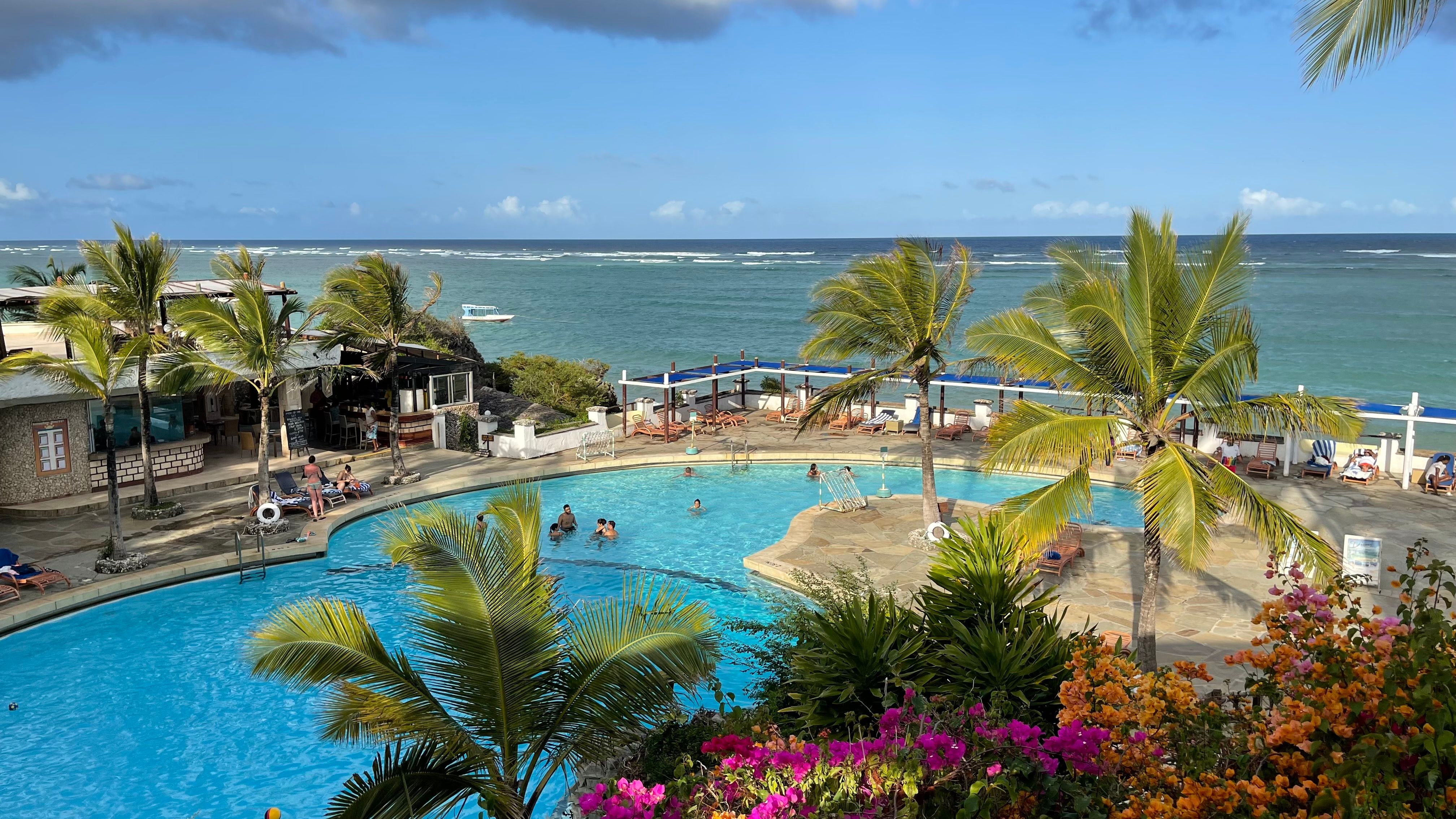 Leopard Beach Resort