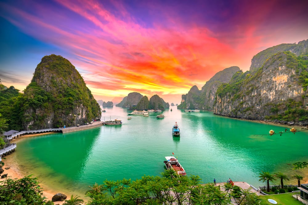 Halong Bay i Vietnam