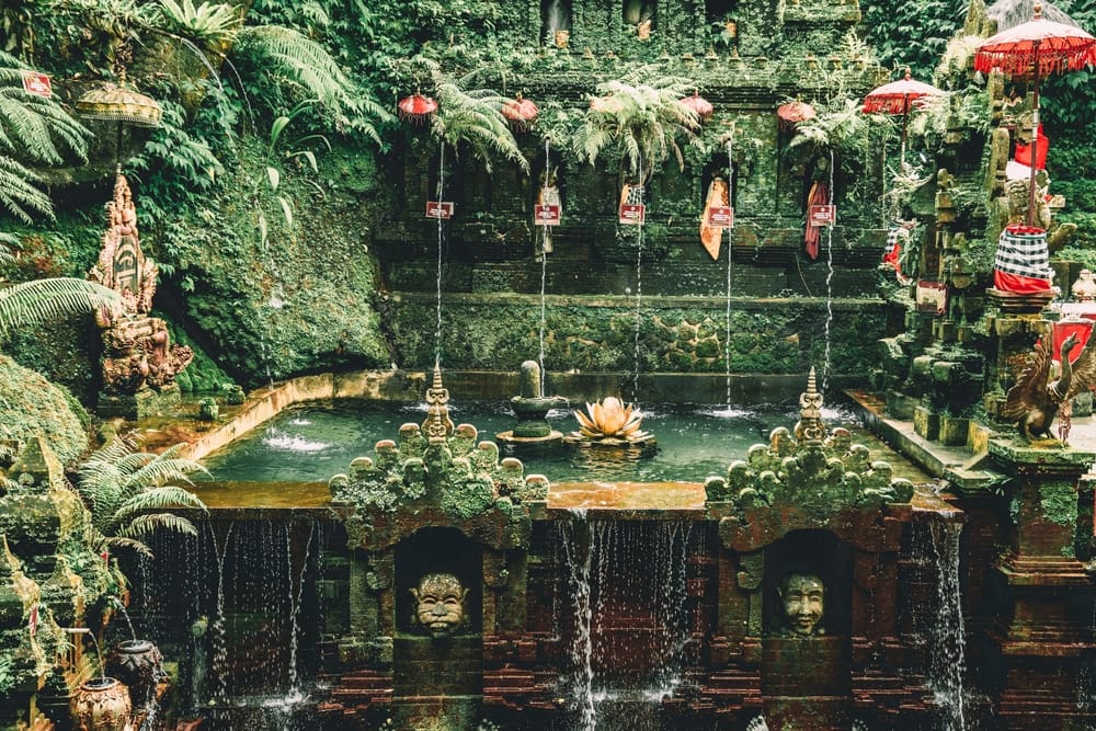 Pura Taman Pecampuhan