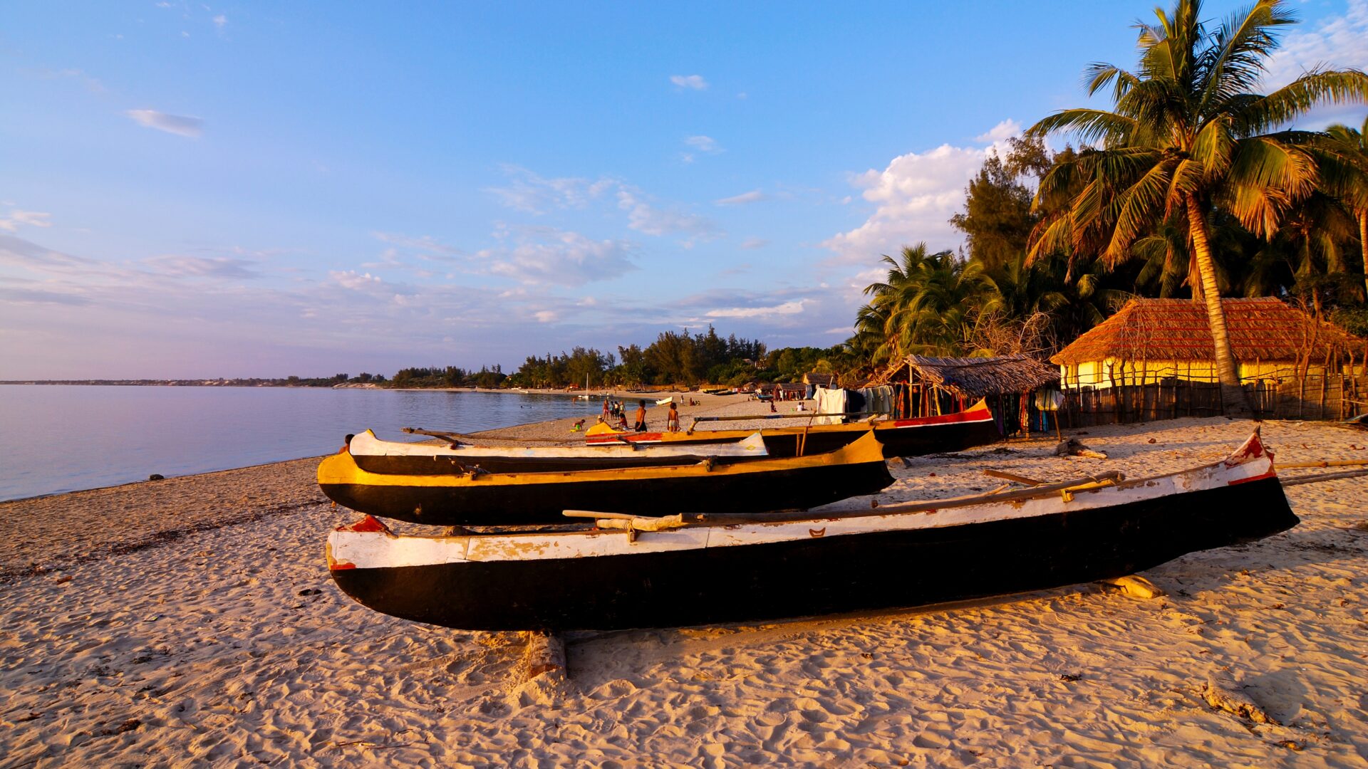 Træbåde på stranden ved Ifaty, Madagaskar