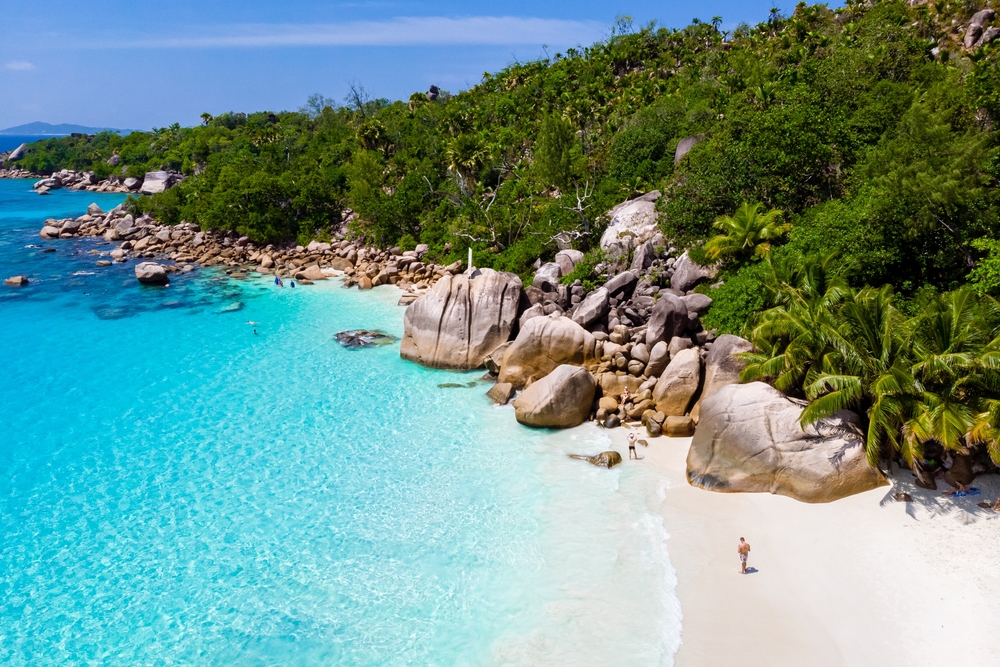 Tropisk strand ved Praslin