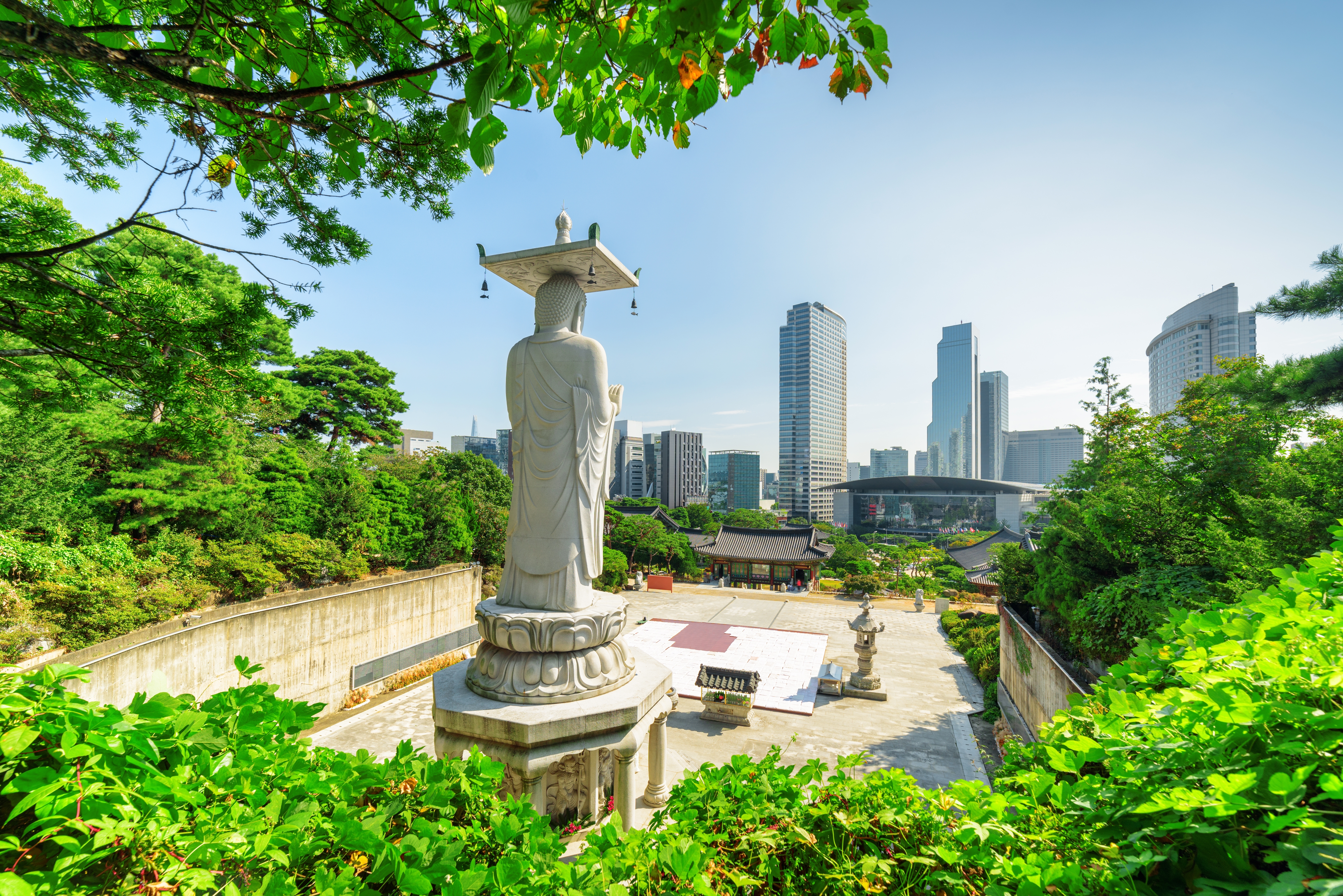 Seoul skyline set fra Bongeunsa-templet i Gangnam.