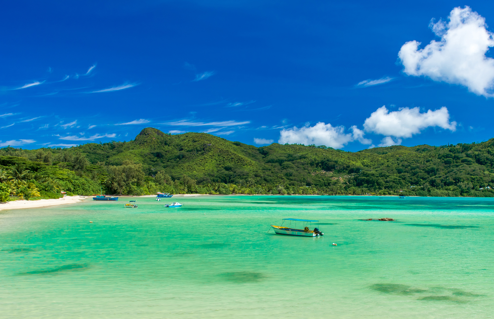 Anse à la Mouche – rolig tropisk strand