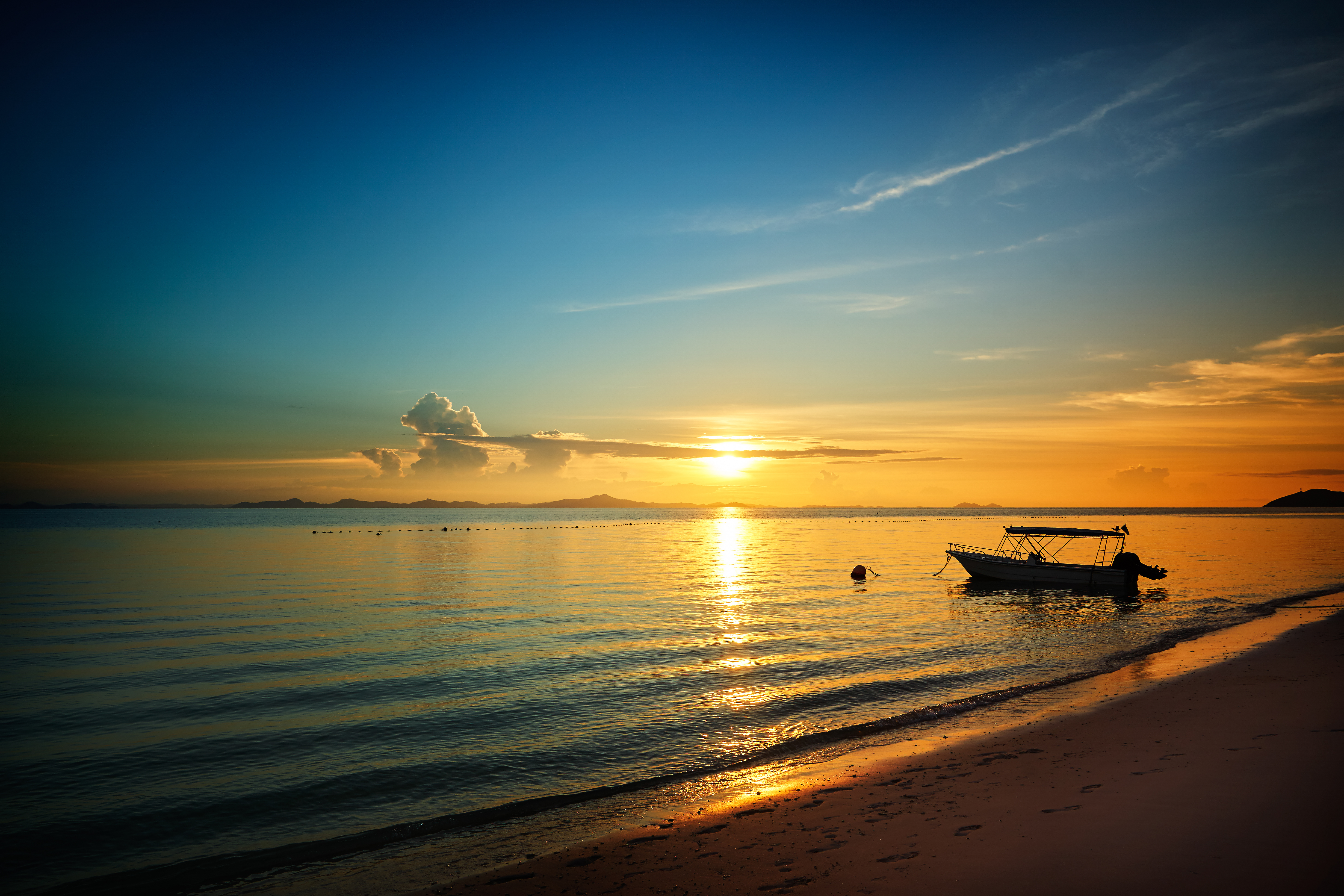 Solnedgang på Rawa Island